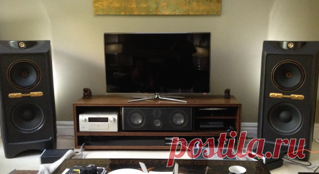 Home Theater setup with the stunning Tannoy Kingdom Royal Dual Concentric speakers,  without central chanal