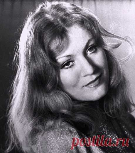Анна Герман