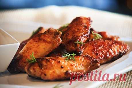 Хрустящие куриные крылышки на гриле