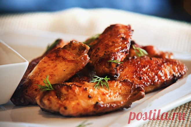 Хрустящие куриные крылышки на гриле