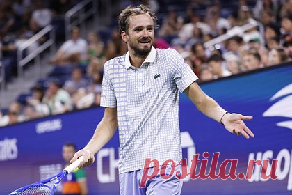 Медведев устроил скандал и вылетел в первом круге US Open