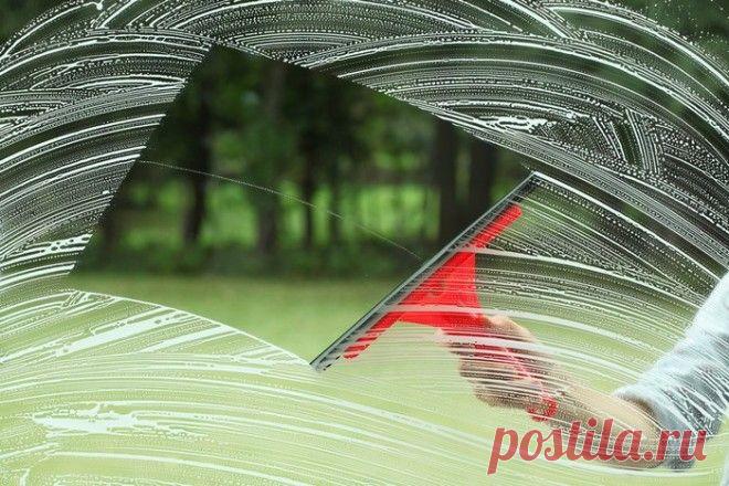 3 маленькие хитрости для идеально чистых окон без разводов