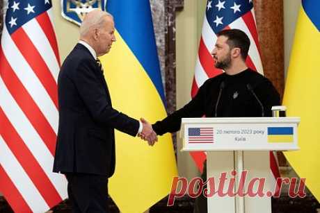 Зеленский встретится с Байденом на саммите G7. Президент Украины Владимир Зеленский встретится с главой Белого дома Джо Байденом на саммите G7 в японской Хиросиме, заявил глава Офиса украинского лидера Андрей Ермак. Ранее стало известно, что Белый дом намерен разрешить союзникам по НАТО передачу истребителей F-16 в интересах Украины в рамках реэкспорта.