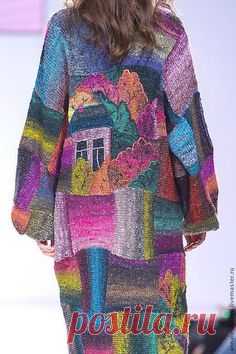 Купить или заказать Пальто 'Домики' объемное, из Норо в интернет-магазине на Ярмарке Мастеров. выполнено вручную, из пряжи Норо (45%шелк, 45% хлопок, 10% пряжа новорожденного ягненка), очень объемное, хорошо будет на любой размер, даже на настоящую русскую красавицу!.