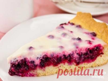Cлоеный пирог с брусникой