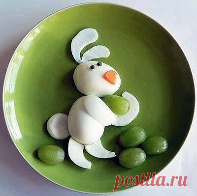 Из варёных яиц