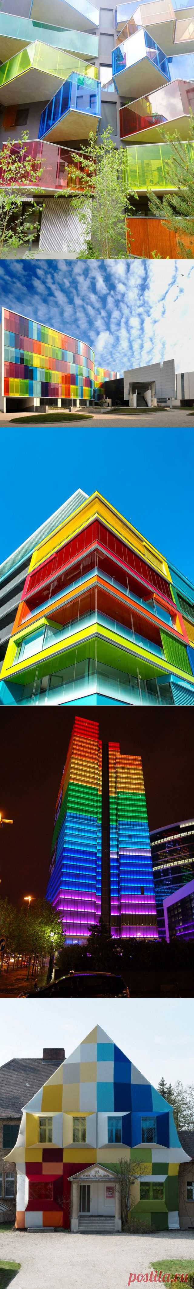 Цветная архитектура / Туристический спутник