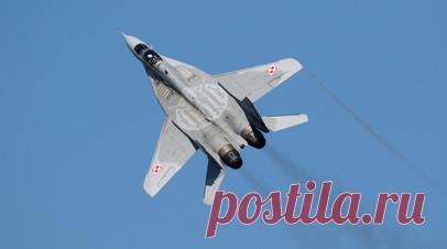 Польша заявила о готовности передать ВСУ списанные МиГ-29 в обмен на технологии. Польша выразила готовность передать Украине списанные истребители МиГ-29 в обмен на украинские технологии разработки ракет и беспилотников. Об этом сообщил Генеральный штаб польской армии в соцсети X. Читать далее