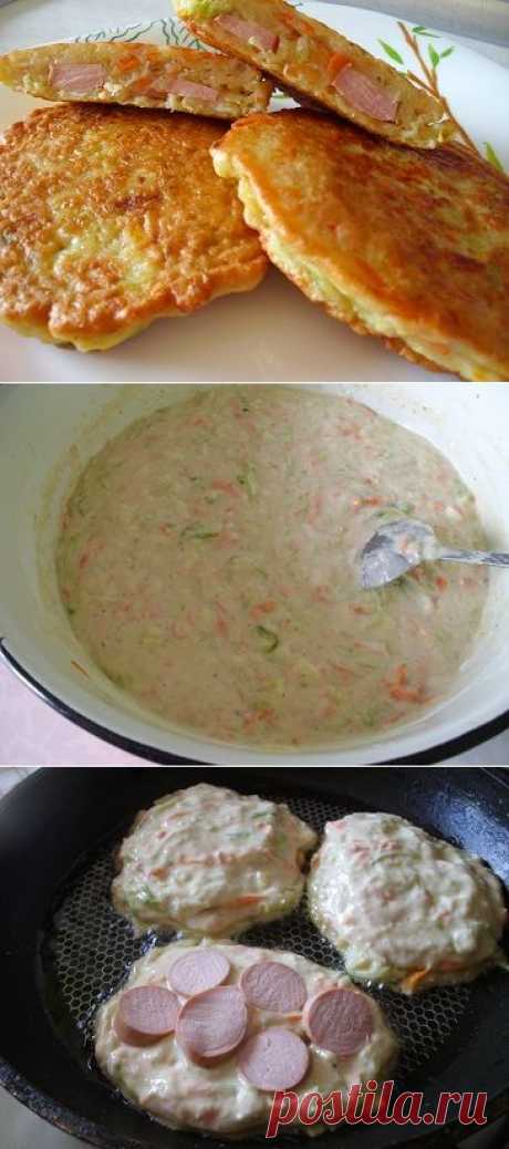 Оладьи из кабачков с сосисками, быстрый завтрак