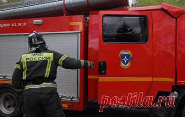 Пасечник сообщил о пожаре на складе ГСМ после украинского удара по Свердловску в ЛНР. На месте работают аварийные службы