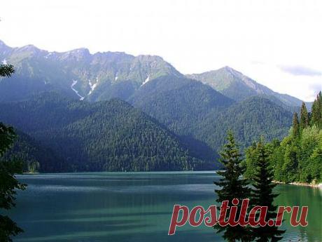 Оз.Рица.Абхазия.