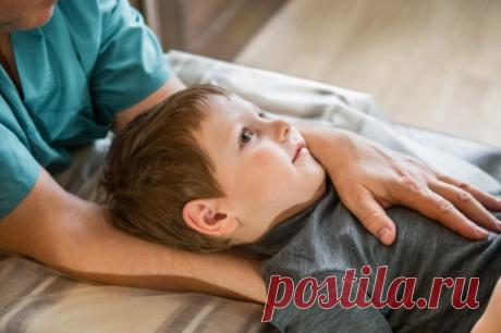 Во вред. Остеопат назвал опасные последствия неправильного массажа у детей. Массаж для детей нередко становится рутинной процедурой. Младенцам в течение первого года жизни хотя бы один курс да рекомендуют. И важно проводить эту процедуру правильно