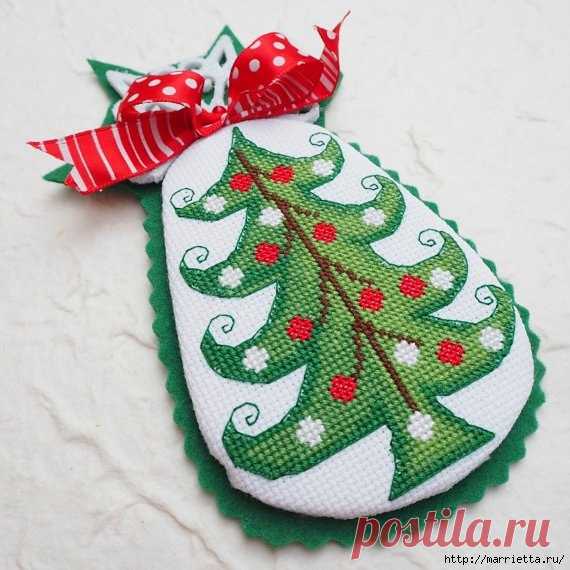 Подвески с вышивкой 🌲 / Западло