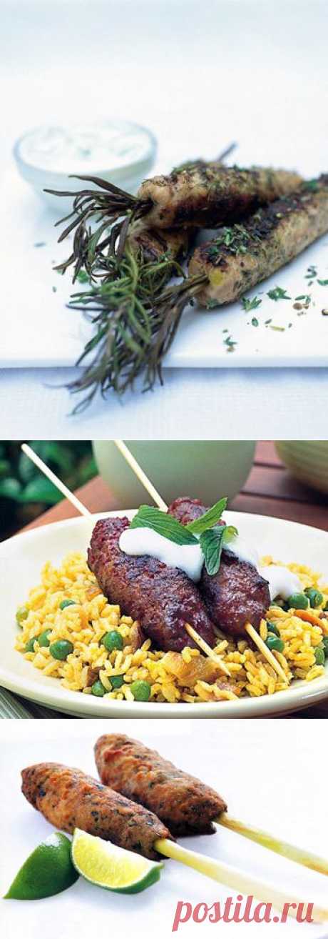 Рецепты для гриля. Суперский кебаб рецепт проще простого! Продукты
6 купатов отличного качества
1 пучок свежего розмарина, с одной стороны снять с веточек листики, а с другой оставить небольшой “чубчик”
1 небольшой пучок свежего тимьяна, только листики
1 оливковое масло – 1-2 ст.л.
½ огурца
150 мл нежирного натурального йогурта
морская соль и свежемолотый черный перец
сок 1 лимона Мастер-класс Джейми Оливера Рецепты для гриля. Суперский кебаб рецепт проще простого