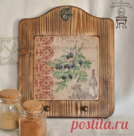 Панно-вешалка Прованс – купить на Ярмарке Мастеров – NTEW6RU | Вешалки и крючки, Санкт-Петербург Панно-вешалка Прованс в интернет-магазине на Ярмарке Мастеров. Данный товар оформляется по системе безопасная сделка. Если у Вас не получается оформить покупку, то напишите мне в личном сообщении и я оформлю покупку по обычной системе.
Панно-вешалка для кухни сделана в винтажном стиле. Декорирована в технике декупаж.