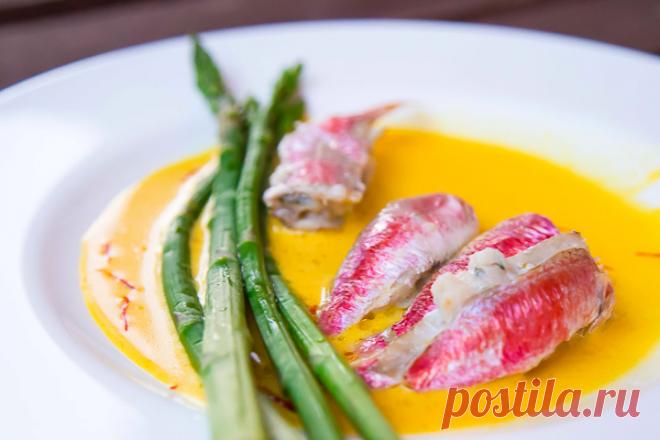 Фаршированная барабулька с шафраном и розмарином - Кулинарные заметки Алексея Онегина