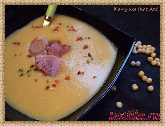 Гороховый суп-крем с копченой рулькой
