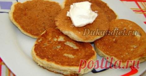 Диета Дюкана - Диета Дюкана поделился(-ась) ссылка.

Яйца - 3 шт.,
молоко 0,5 % - 120 г,
овсяные отруби - 90 г,
кукурузный крахмал - 25 г,
разрыхлитель - 1 ч. л. с горкой,
соль - щепотка.