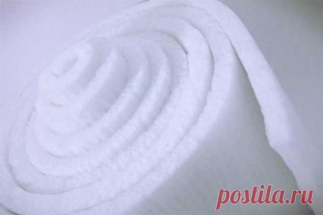 Как выбрать утеплитель для шитья одежды Если вы решили сшить теплую одежду на осень или зиму, то один из основных вопросов будет: какой утеплитель выбрать? Как не запутаться в многообразии материалов и правильно подобрать нужный материал?Се...