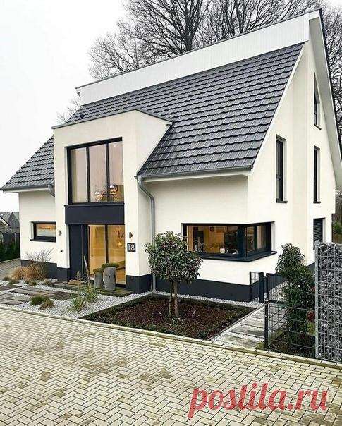 Для дачного слегка шикарен)