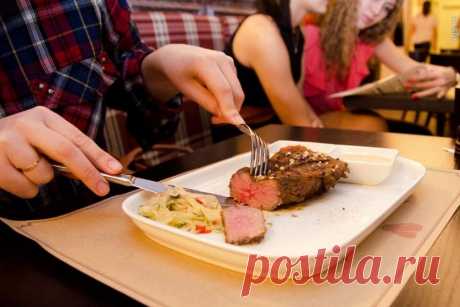 Насколько безопасно есть сырую рыбу и мясо с кровью. — Всегда в форме!