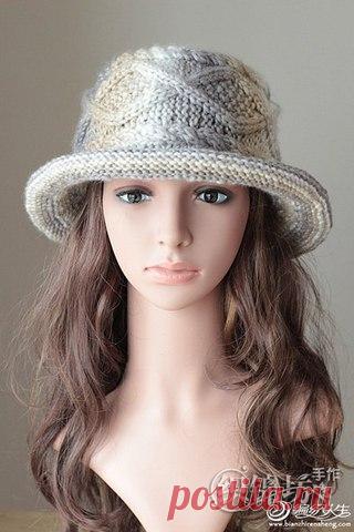 Женский головной убор на спицах