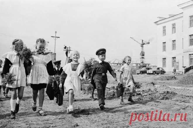 Советская школьная форма / Назад в СССР / Back in USSR