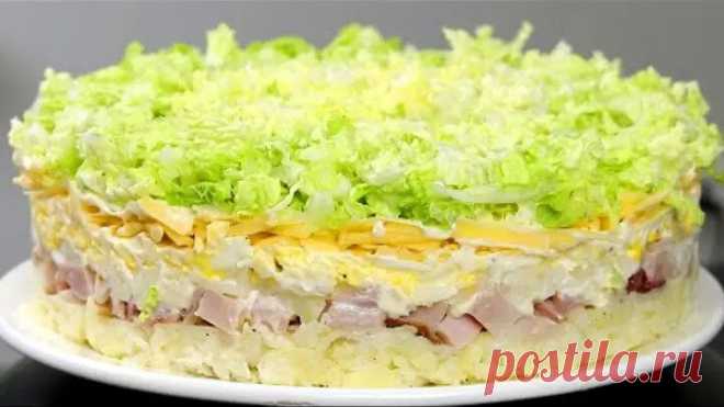 Вкусный слоёный салат с курицей на Новый год!