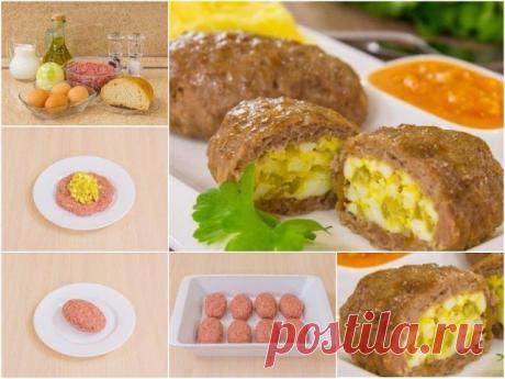 Зразы мясные с яйцом и луком 

Зразы — это котлеты c начинкой.
Настоятельно советую фарш делать самим (я делаю свинина+говядина). Котлеты получаются очень вкусные! Нежные, сочные.

На гарнир идеально подойдет картофельное пюре.
Из указанного количества ингредиентов получается 8 котлет.

Ингредиенты:
500 г фарша (любого по вкусу)
4 вареных яйца
200 г лука
100 г батона
200 мл молока
соль
перец
растительное масло

Приготовление:

Шаг 1 - Лук мелко нарезать.

Шаг 2 - Яйца мелк...