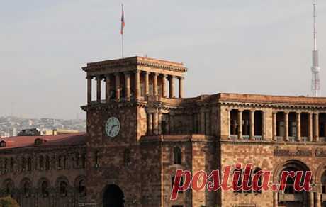 МИД РФ считает присоединение Армении к Римскому статуту абсолютно недружественным шагом. Замглавы дипведомства Михаил Галузин отметил, что в этом вопросе он не видит поля для диалога