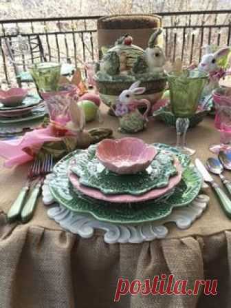 Purple Chocolat Home: Peter Cottontail Tablescape