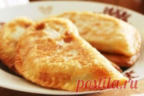 чебуреки с мясом. очень удачное хрусткое тесто