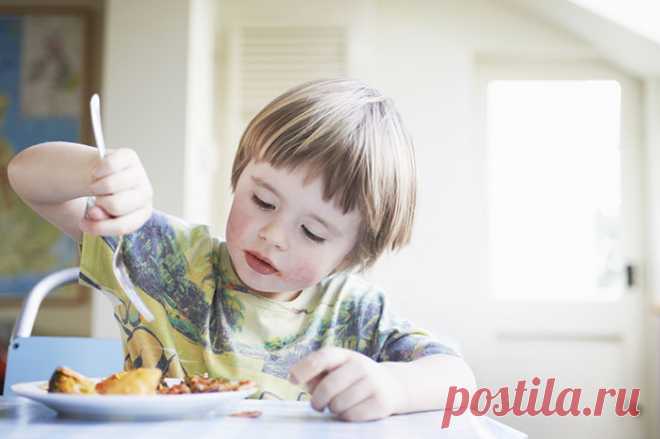 Накормить и успокоить: еда для гиперактивного ребенка - Parents.ru
