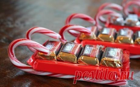 санки из конфет на новый год – Google Поиск