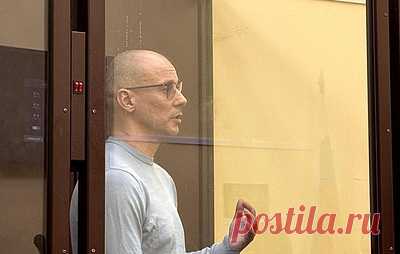 Рэпер Obe1Kanobe раскаялся в содеянном и попросил дать ему второй шанс. Никита Вартиков также попросил назначить ему "любое наказание, не связанное с лишением свободы"