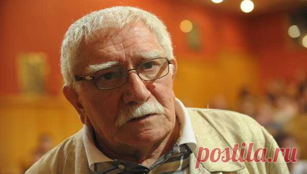 Армен Джигарханян попал в больницу