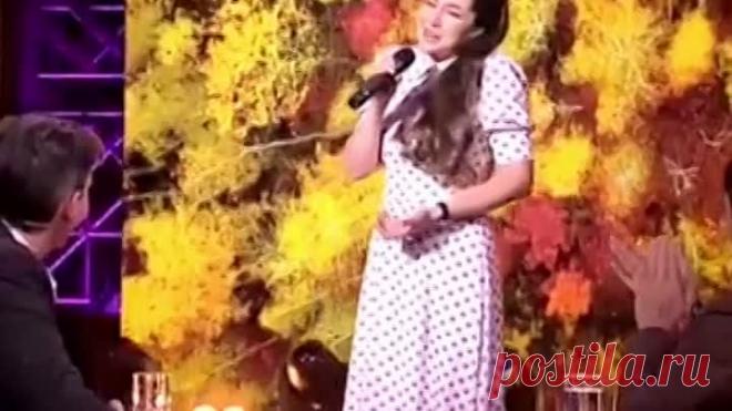 😍 Обалденная песня... а как поёт заслушаешься...!!!!