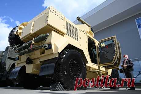 В России начались испытания первой машины MRAP для спецназа. В России начались испытания бронеавтомобиля с противоминной защитой класса MRAP (mine-resistant ambush-protected), сообщил главный конструктор «Ремдизеля» Игорь Зарахович. Машину разработали для сил специального назначения. Бронеавтомобиль массой 12 тонн получил двигатель мощностью 350 лошадиных сил.