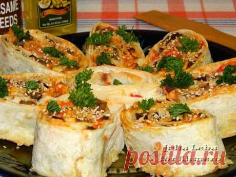 Рулеты с баклажанами