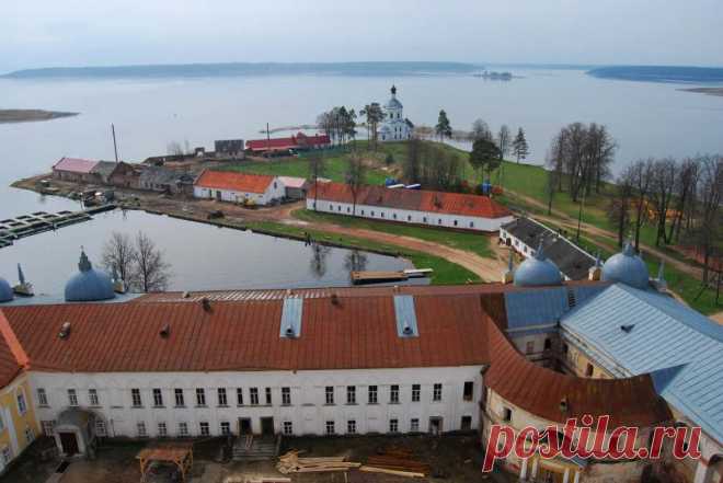 Нилова пустынь, май 2011 г. (Селигер, Россия) - Фото с планеты Земля