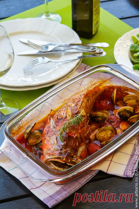 Вкусный рецепт рыбы с овощами и вином