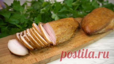 На замену колбасе! Все просто до БЕЗОБРАЗИЯ и почему я так раньше не готовила куриную  грудку! Пастрома из куриной грудки готовится просто, но при этом всегда получается вкусной, сочной. В общим отличная замена колбасе и еще подходит идеально для салат...