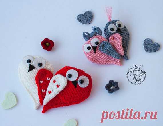 Owl Heart -  knitting pattern (knitted round). St.Valentine day pattern.Owl pair, best friends, heart set knitting pattern (knitted round). *PLEASE READ! This is not a listing for the finished items! It is for the PATTERNS to make the Big heart and attachments for pencils in the form of hearts . But if you would like to purchase a completed toy please send me a message. I would be happy to make one for you.*  You can use the heart to decorate the VALENTINEs DAY table.  Eas...
