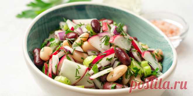 Салат с фасолью и редисом: рецепт - Лайфхакер