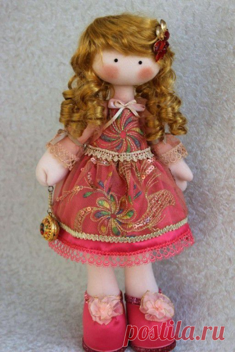 Творческие люди
Елена Гукова