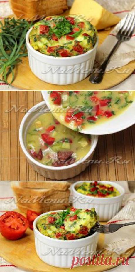 Омлет с колбасой и овощами в духовке: рецепт