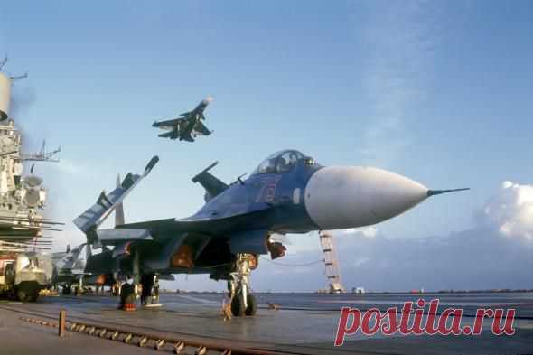 ВМФ России получит новый авианосец в 2030-х годах | Мир оружия