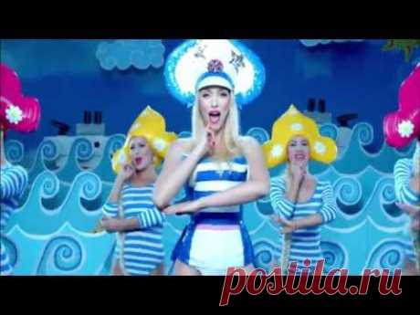 Оля Полякова - #Шлёпки (ПРЕМЬЕРА 2013) - YouTube