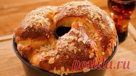 Козунак - Пошаговый рецепт с фото своими руками Козунак - Простой пошаговый рецепт приготовления в домашних условиях с фото. Козунак - Состав, калорийность и ингредиенти вкусного рецепта.