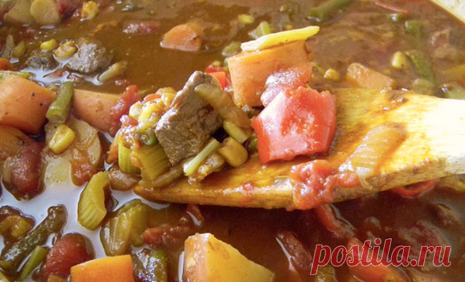 Нарезаем сельдерей и готовим целое меню: второе, суп и салат